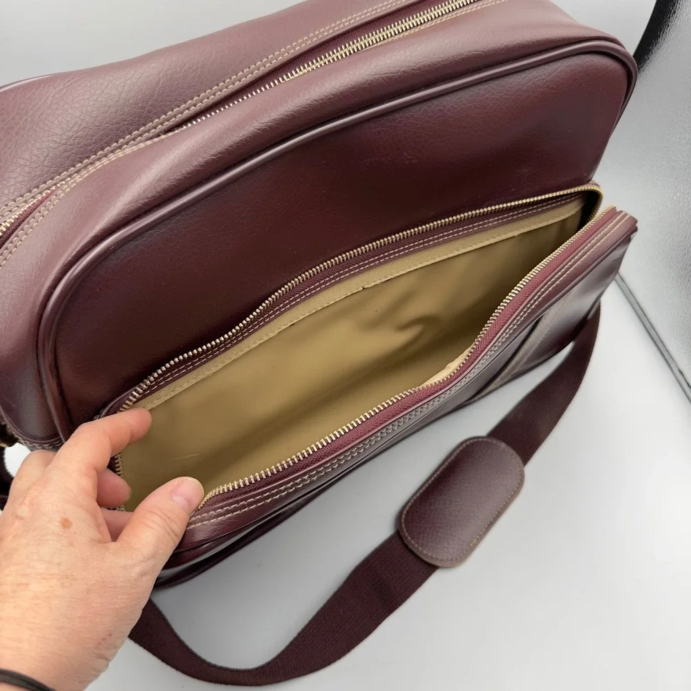Vintage Burgundy Faux Leather Traveling‎ Bag Messenger Made in Taiwan ROC